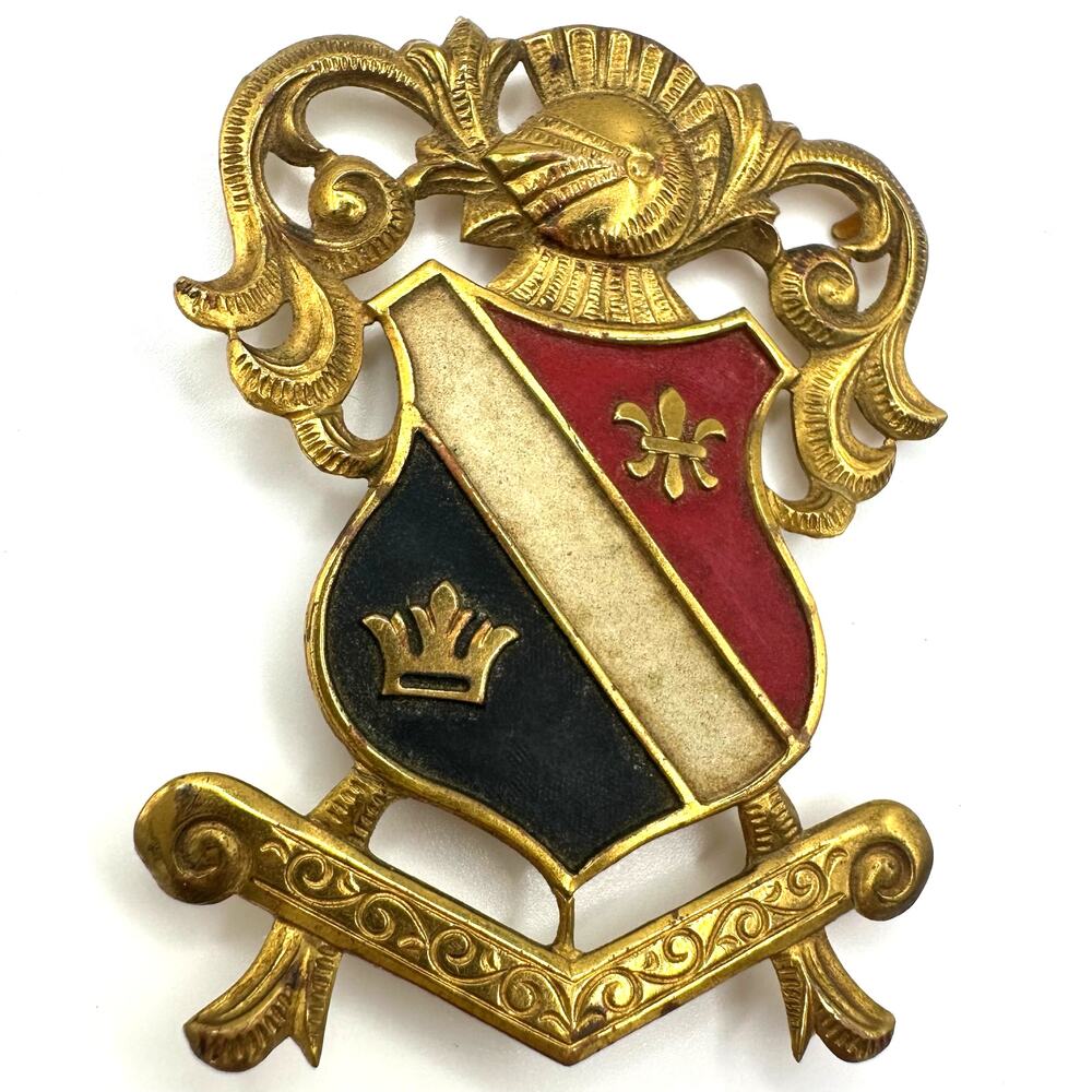Vintage gold tone Heraldic red white blue enamel crest uniform accessory pin - Picture 2 of 8